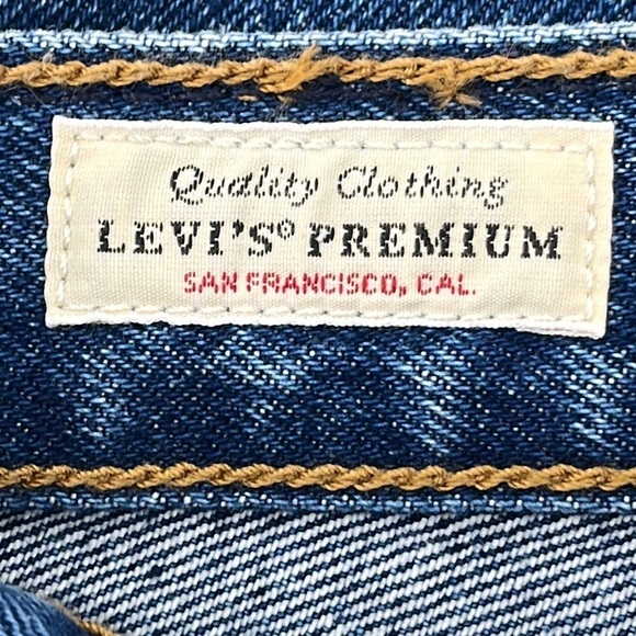Levi's Premium Wedgie Straight Leg Jeans Distressed High Rise 100% Cotton 27 - Picture 9 of 11